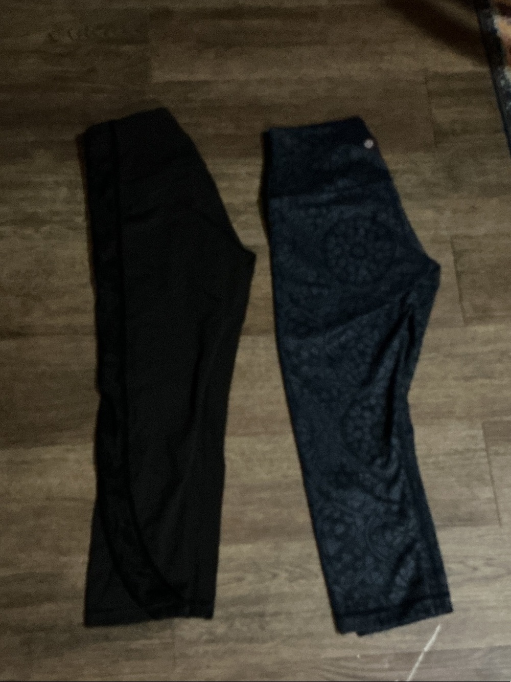 lululemon athletica women’s Black & Navy Patterned Leggings - Pack of 2